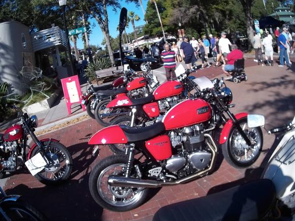 Name:  3EJFOJb.jpg
Views: 22
Size:  64.8 KB