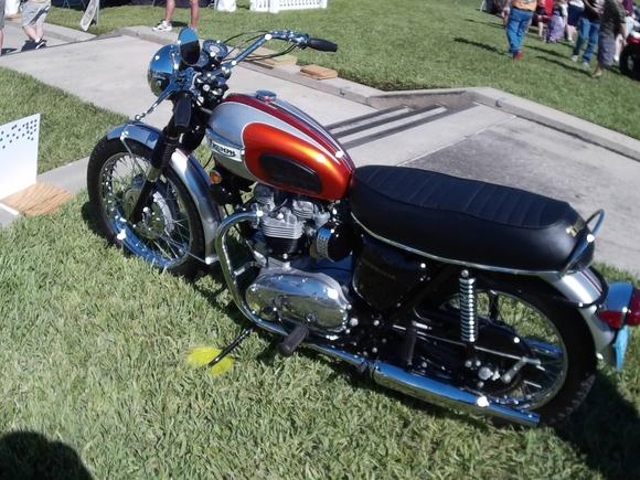 Name:  EaKJteP.jpg
Views: 17
Size:  62.1 KB