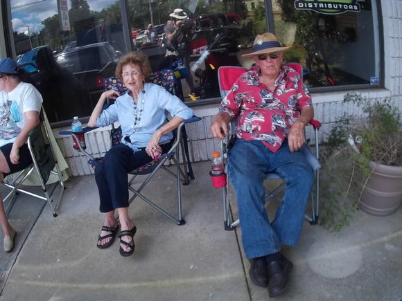 Name:  kBk5iNV.jpg
Views: 10
Size:  45.7 KB